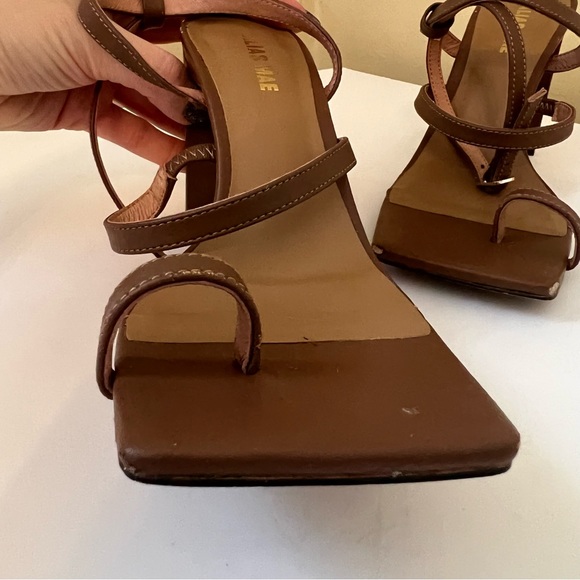 Alias Mae square toe sandals and toe ring - Picture 16 of 16